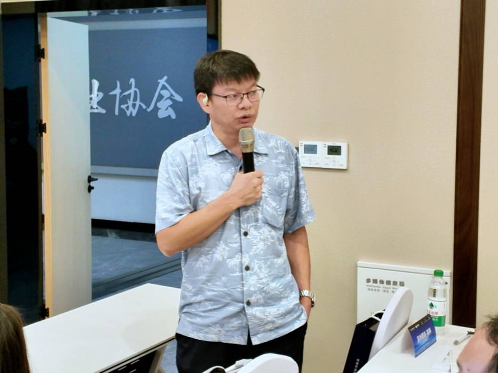 张总2.jpg